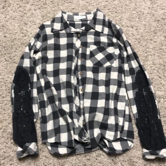Flannels - Picture 4 of 6